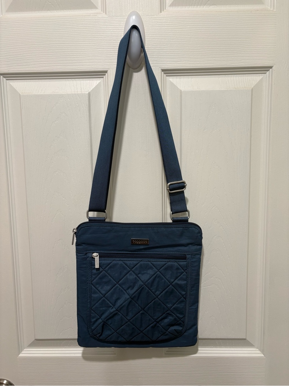 Baggallini Blue Quilted Crossbody Bag
